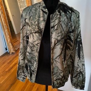 NWT Massimo Dutti Green Leaves print zip up windbreaker w/ pockets size S